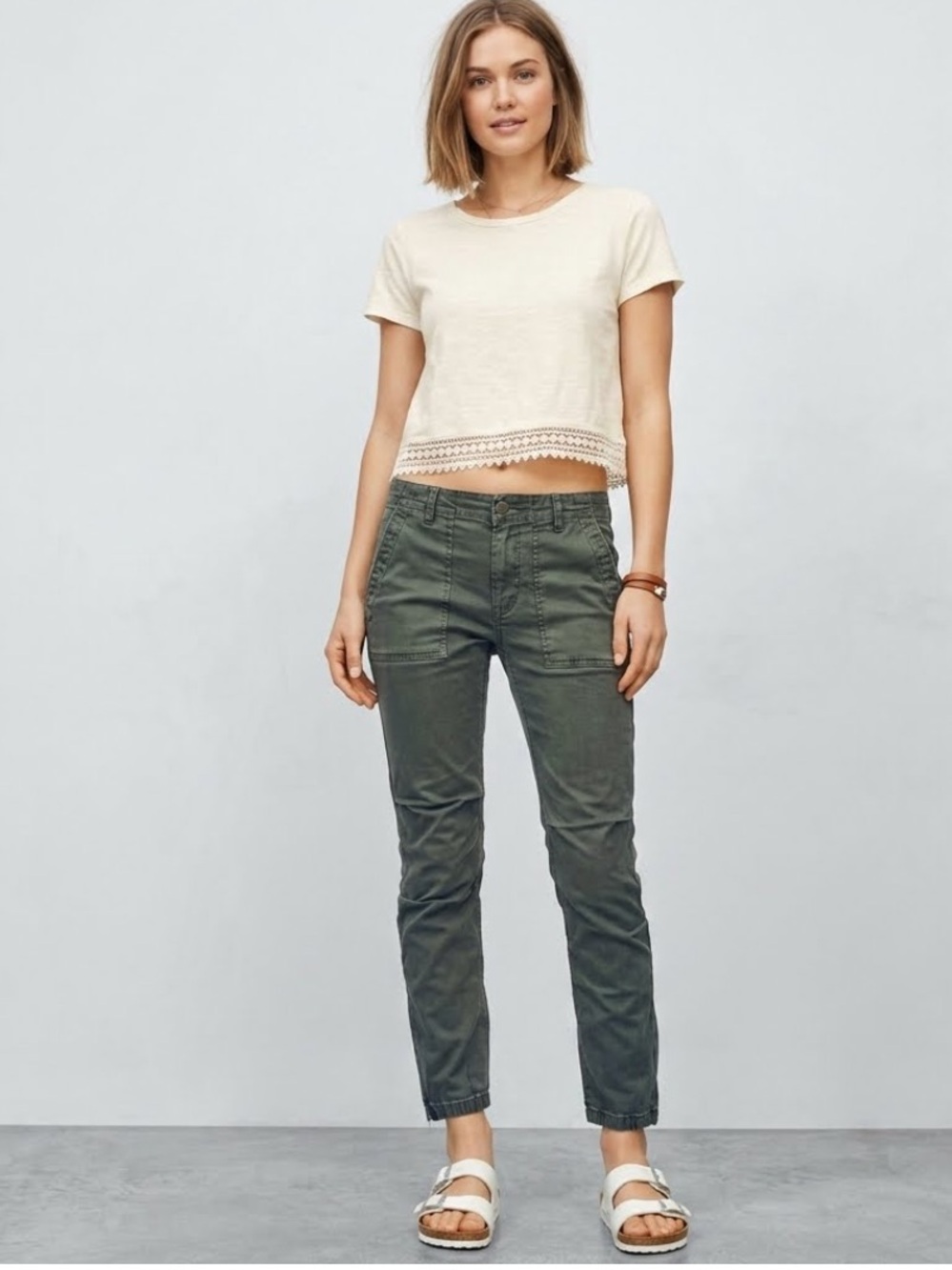 Aritzia Golden TNA Heroic Pants Size 10 Army Green Utility Moto Khaki